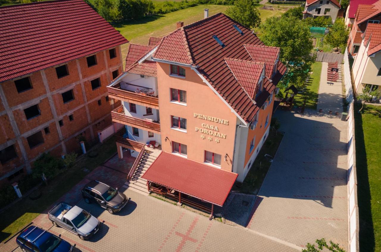 Pensiunea Casa Porojan Május 1. üdülő Kültér fotó