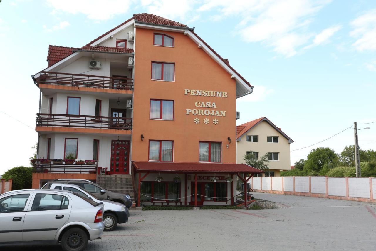 Pensiunea Casa Porojan Május 1. üdülő Kültér fotó